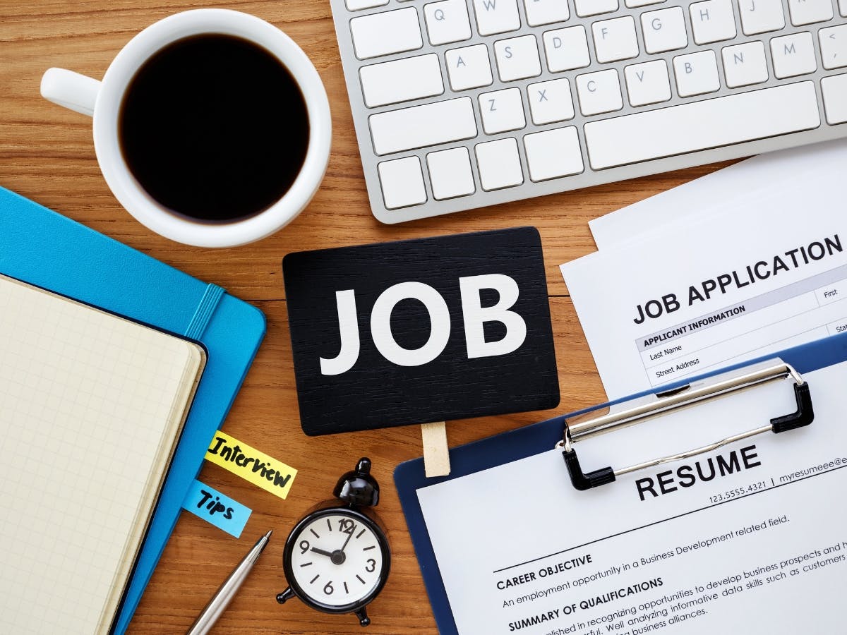 Become Job Market-Ready: 9 Essential Tips for Students!